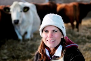 Sophie Atkinson, forskare vid SLU och expert på lantbrukdsdjurs naturliga beteenden.